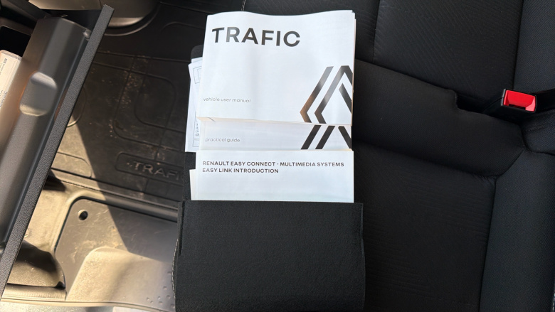 Renault Trafic Swb Diesel SL30 Blue dCi 170 Extra Sport [Safety] Van EDC